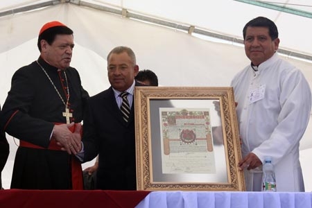 Norberto Rivera realizó visita pastoral por Tepeaca