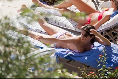 Selena Gomes luce bikini en Miami