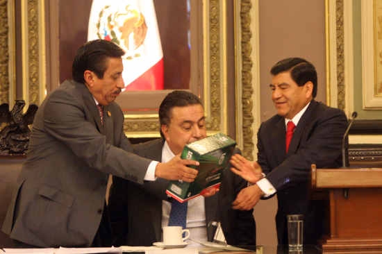 Marín abortaría último informe de gobierno