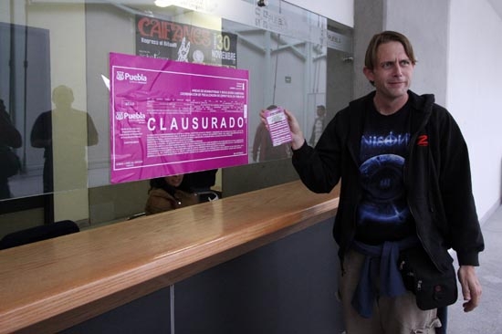 Ayuntamiento de Puebla clausuró el Centro Expositor previo al concierto de Caifanes
