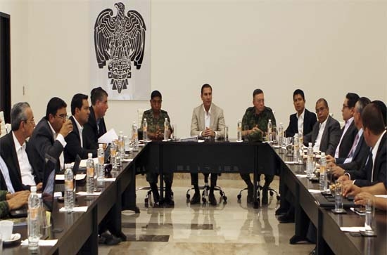 Moreno Valle evalúa avances en estrategia de seguridad pública