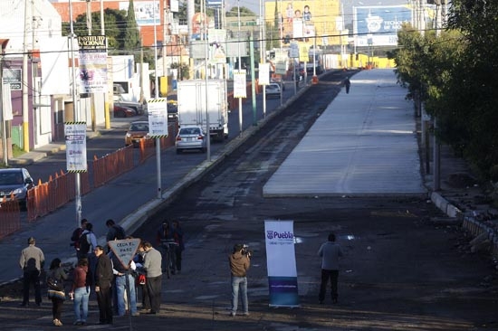 Ayuntamiento de Puebla reporta avances en obras de concreto hidráulico