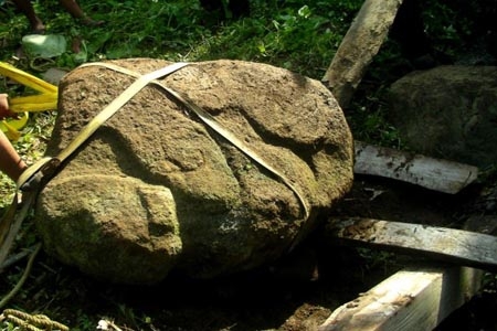 Hallan escultura de jaguar de casi 2 mil años de antigüedad en Chiapas