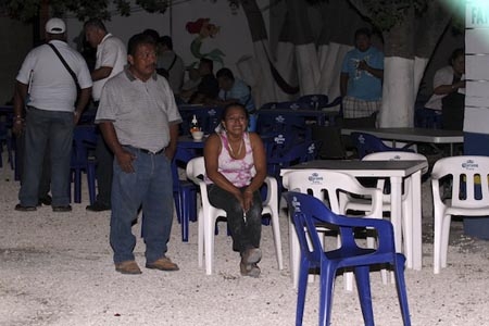 Balacera en bar de Cancún deja 7 muertos