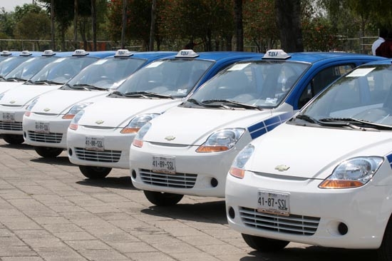 Sólo 190 mototaxis han sido reemplazados por autos