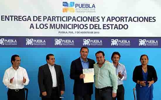 Dejar cuentas claras, pide Moreno Valle a alcaldes de Puebla