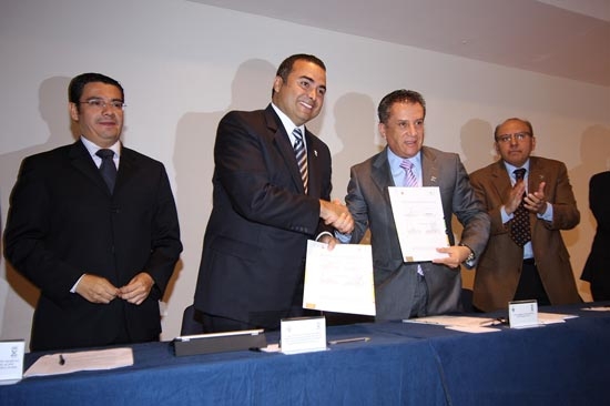 BUAP signa convenio con CONLA