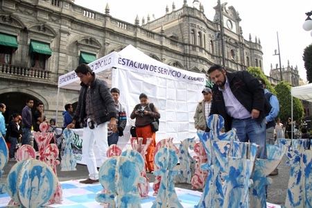 Ajedrez invadió el zócalo de Puebla