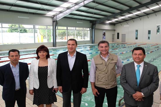 Gobernador de Puebla inaugura Polideportivo en el Parque Ecológico