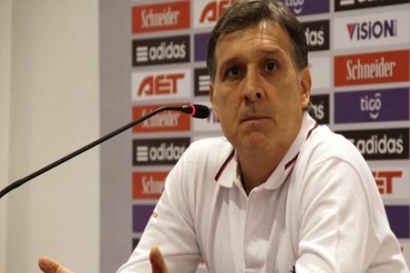 Tata Martino, nuevo DT del Barcelona