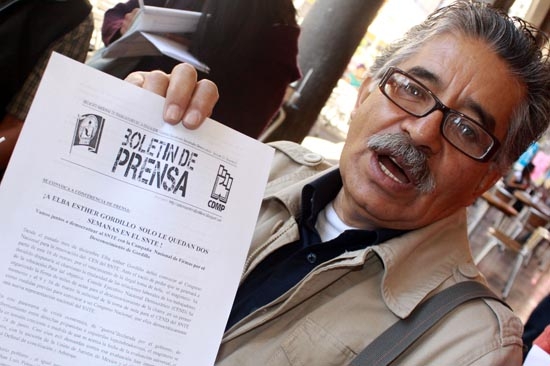 SEP confirma despido de líder de maestros disidentes de Puebla