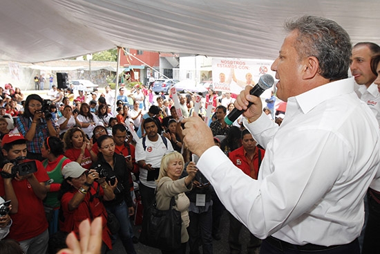Agüera evade hablar sobre audio escándalo de delegado de Sedesol en Puebla