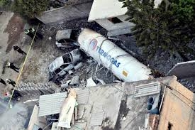 Sube a 25 la cifra de muertos por tragedia en San Pedro Xalostoc