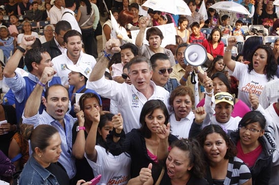 Tony Gali apuesta por los indecisos