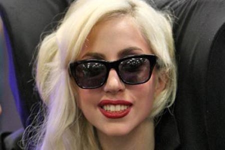 Lady Gaga recomienda orgasmos para cuidar el cutis
