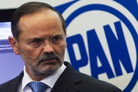 PRI quiere ganar a la mala, acusa el CEN del PAN
