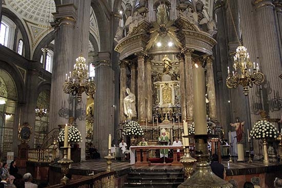 Catedral de Puebla presenta fisuras por sismos en nave central y cinco capillas