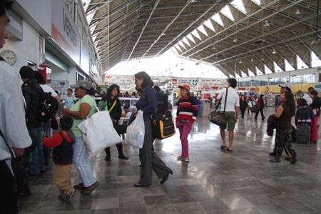 CAPU registra alta afluencia de personas ante inicio de periodo vacacional