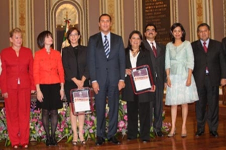 Diputadas celebran Día de la Mujer con Xóchitl Gálvez y Moreno Valle