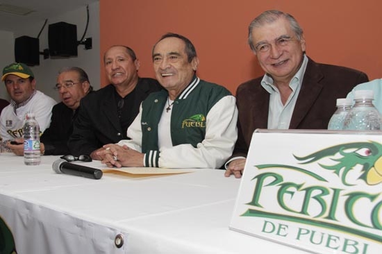 Pericos se queda en Puebla: Moreno Valle Sánchez