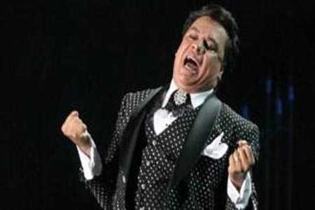 Juan Gabriel estrena disco