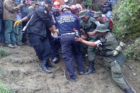 Mueren 4 mexicanos en accidente aéreo en Guatemala