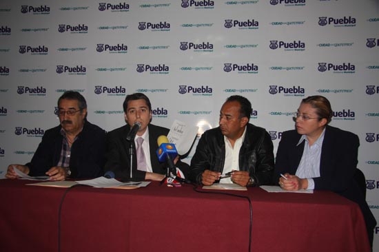 Regidores de Puebla ganan más que los diputados locales
