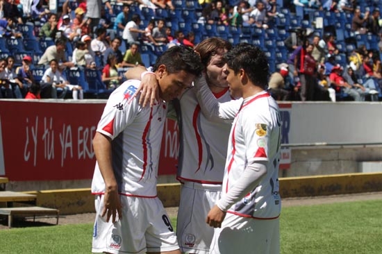 Lobos BUAP derrotó 1-0 a Irapuato