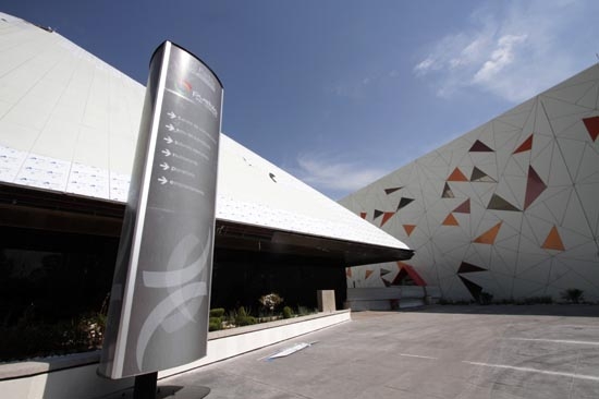 Dictan auto de formal prisión a constructor del Centro Expositor de Puebla