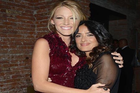 Blake Lively dice estar enamorada de Salma Hayek