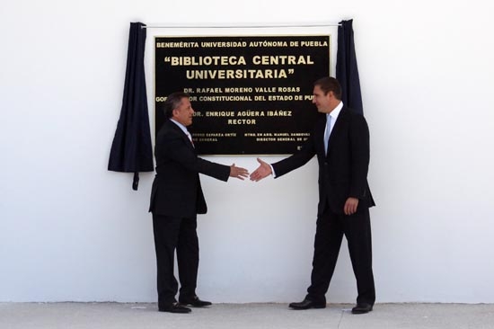RMV y Enrique Agüera inauguran Biblioteca Central