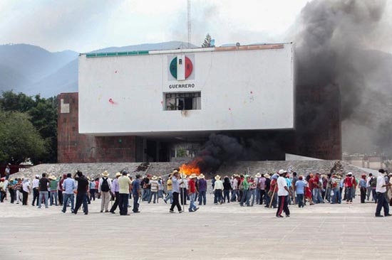 Gobernador de Guerrero a maestros: “Ya agotamos los caminos del diálogo”