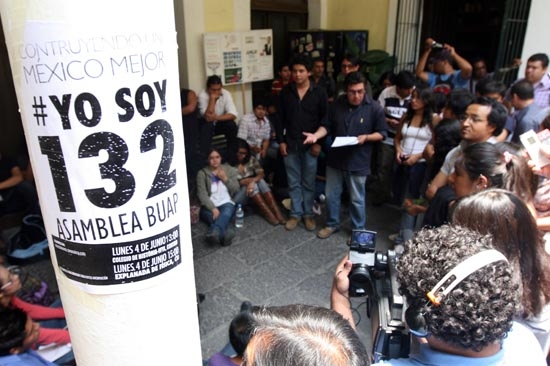 YoSoy132 realiza asamblea en la BUAP