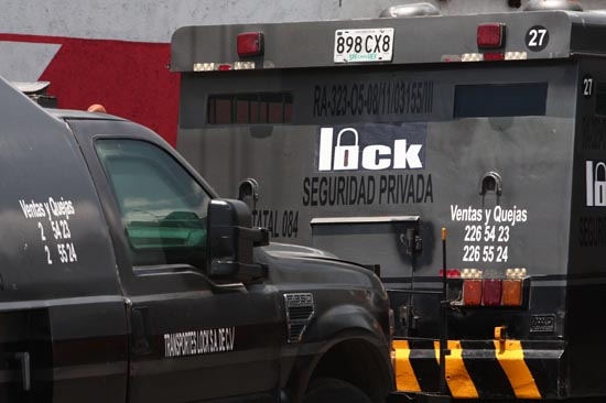 Lock se ampara para evitar el congelamiento de sus cuentas bancarias