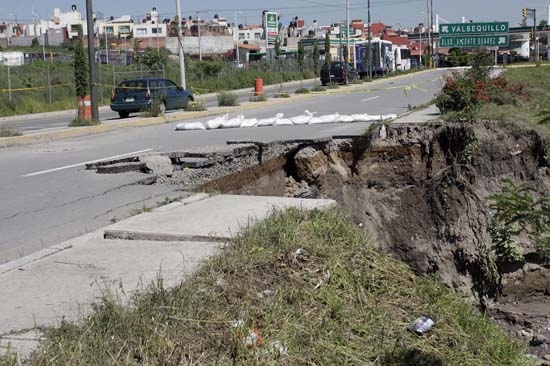 CONAGUA no ha dado autorización para reparar derrumbe en Las Torres