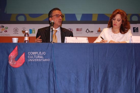 Gómez Mont: indispensable establecer límites al ejercicio del poder público