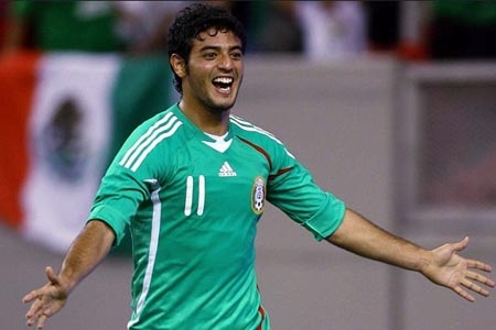 #perdonanosVela, claman aficionados al Chepo