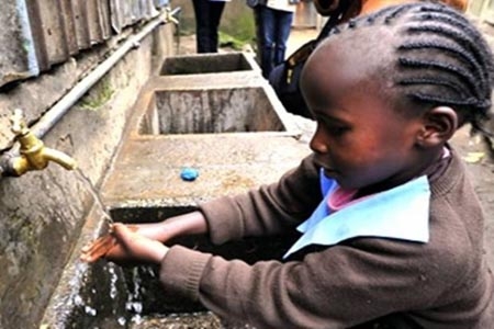 Mitad del mundo, sin agua en 2030, advierte la ONU