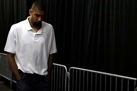 Tim Duncan vivió con esposa y pareja gay en la misma casa