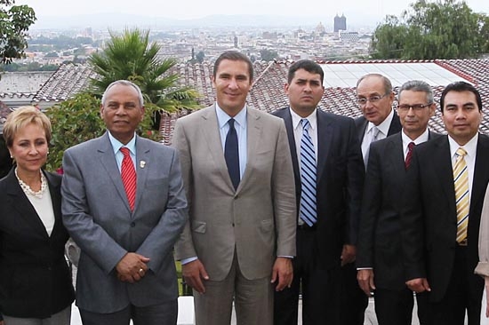 Moreno Valle sostuvo reunión con embajadores de Centroamérica