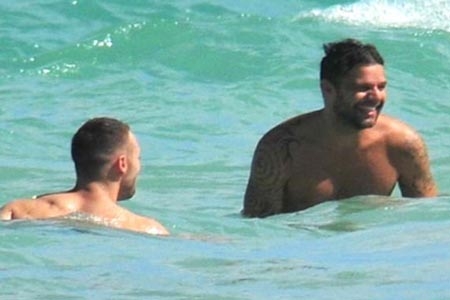 Ricky Martin disfruta Miami con su novio