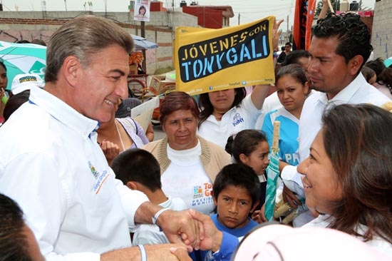 Seguridad y regularización de predios para San Aparicio: Tony Gali