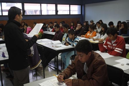 BUAP admisión 2013: jóvenes presentaron examen para preparatoria