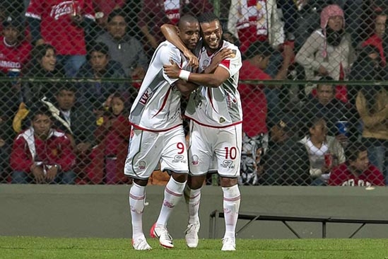 Lobos BUAP sorprende y derrota 3-1 a Toluca en la Copa MX