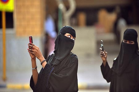 Chantajeó a mil mujeres para tener sexo en Arabia Saudita