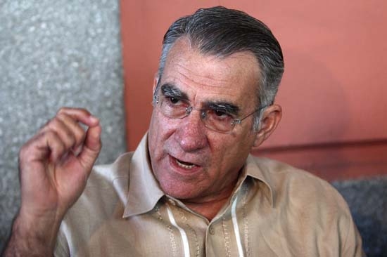 Fraile pierde juicio vs Marín y Alcalá por alumbrado público