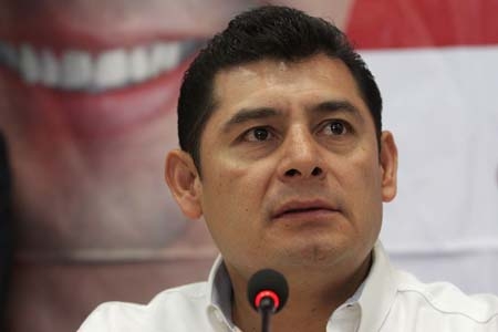 PRI le aplaude a Moreno Valle