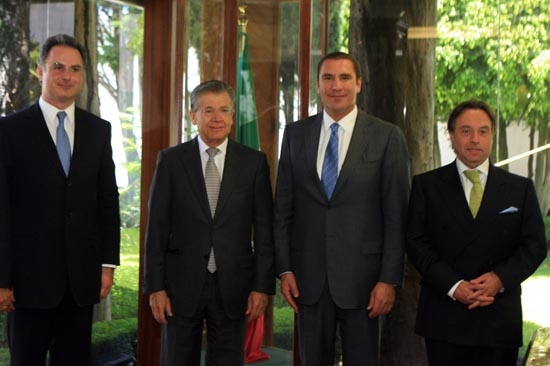 Moreno Valle sostuvo reunión con director de Nafinsa y Bancomext