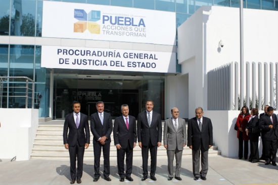 RMV y Murillo Karam inauguraron instalaciones de la PGJ de Puebla