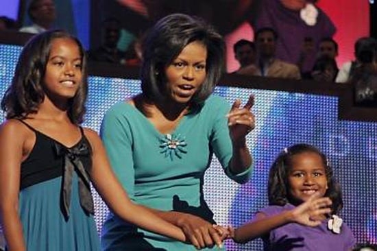 Michelle Obama aleja a sus hijas de las redes sociales